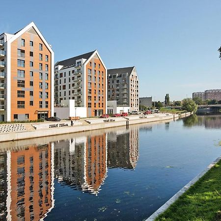 Nowa Motlawa Spa, Pool, Gym & Parking By Downtown Apartments Gdansk Ngoại thất bức ảnh
