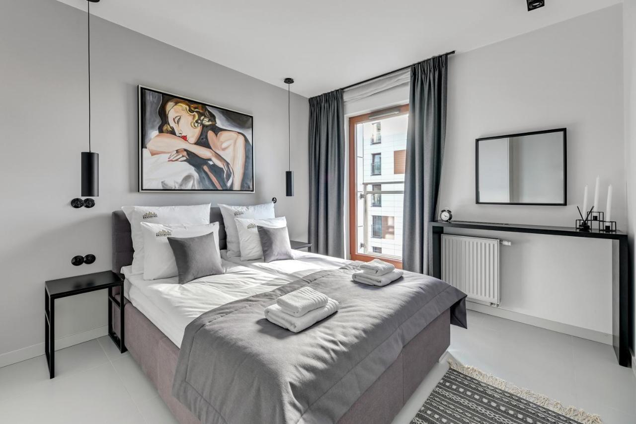 Nowa Motlawa Spa, Pool, Gym & Parking By Downtown Apartments Gdansk Ngoại thất bức ảnh