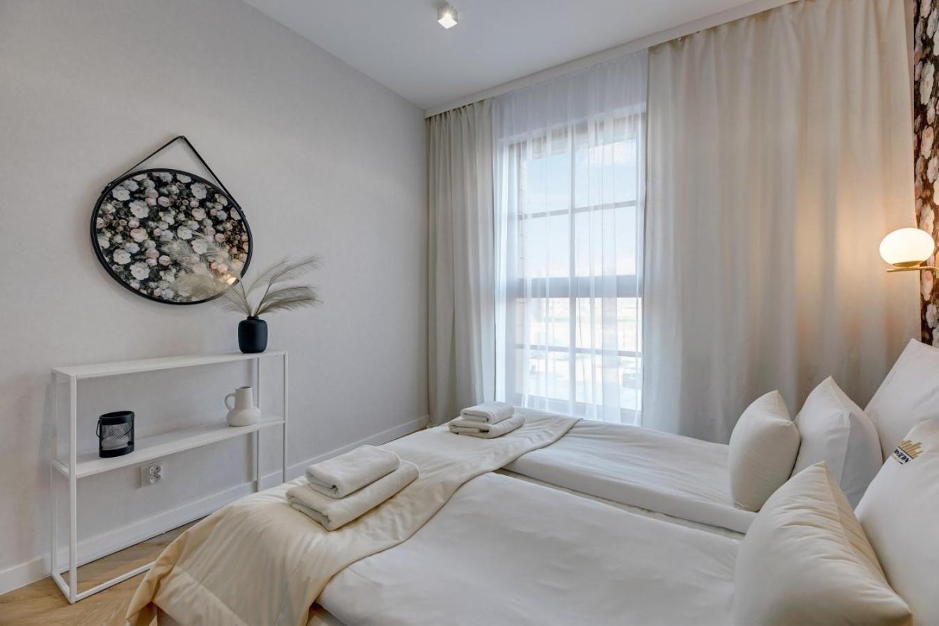 Nowa Motlawa Spa, Pool, Gym & Parking By Downtown Apartments Gdansk Ngoại thất bức ảnh